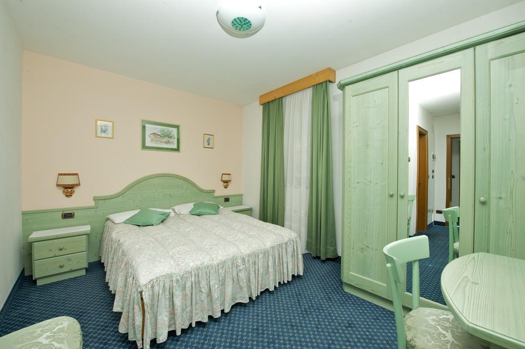 Hotel Al Lago Soraga Εξωτερικό φωτογραφία