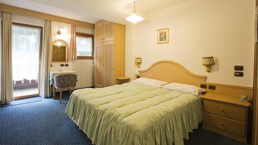 Hotel Al Lago Soraga Εξωτερικό φωτογραφία