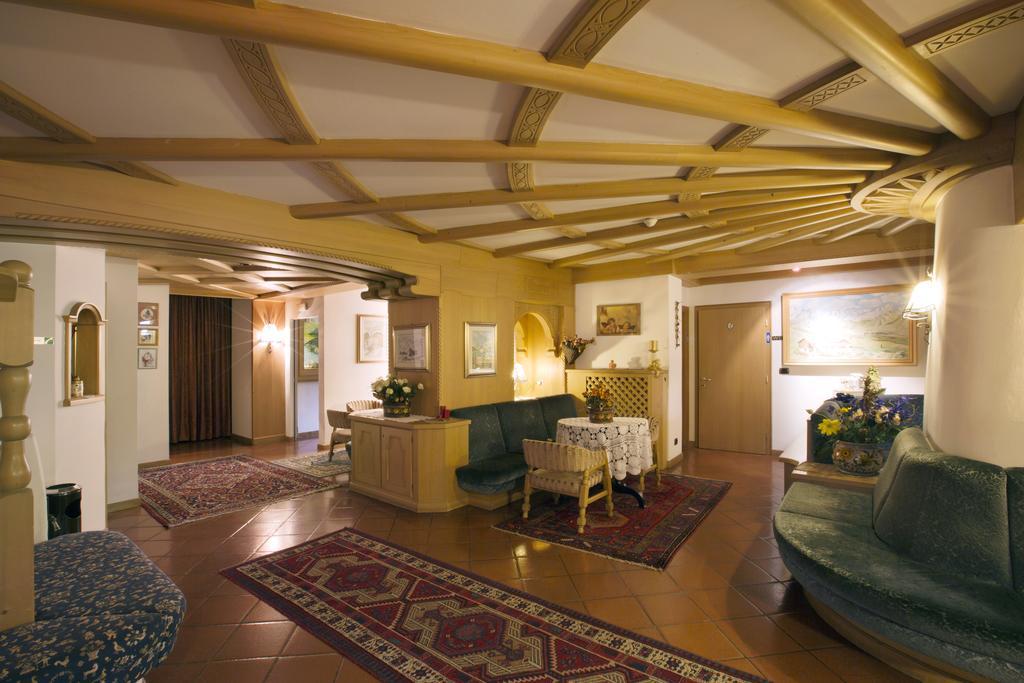Hotel Al Lago Soraga Εξωτερικό φωτογραφία