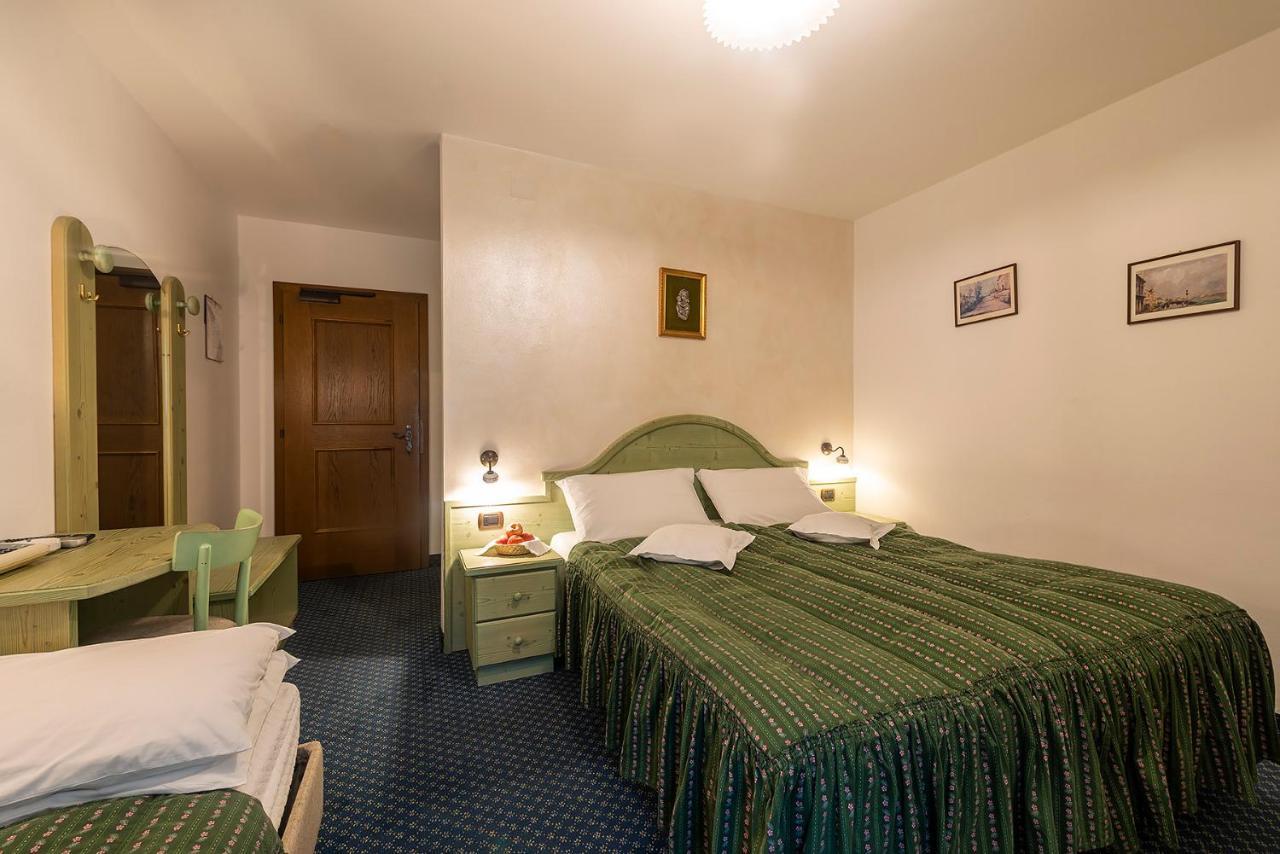 Hotel Al Lago Soraga Εξωτερικό φωτογραφία